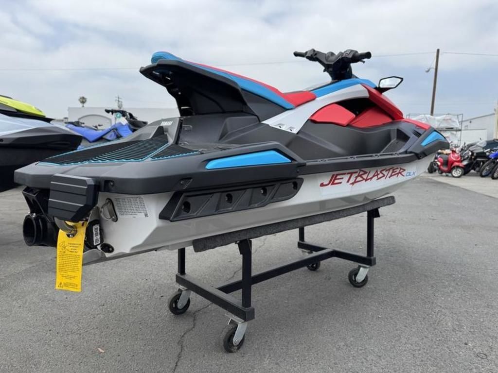 2025 Yamaha Waverunners Jetblaster DLX 3-Up DLX 3-UP in La Habra, CA
