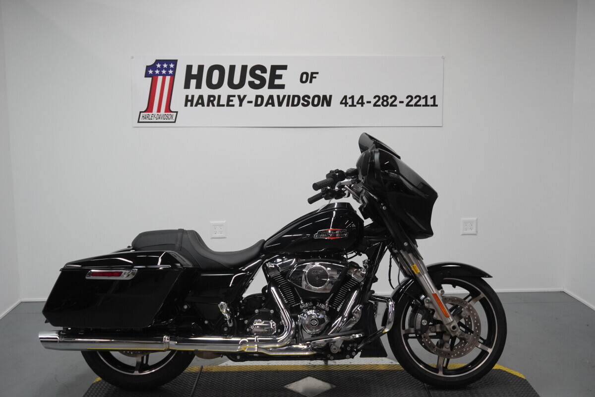 2024 Harley-Davidson Street Glide in Milwaukee, WI