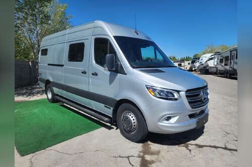 2023 Winnebago Adventure Wagon 70SE in reno NV