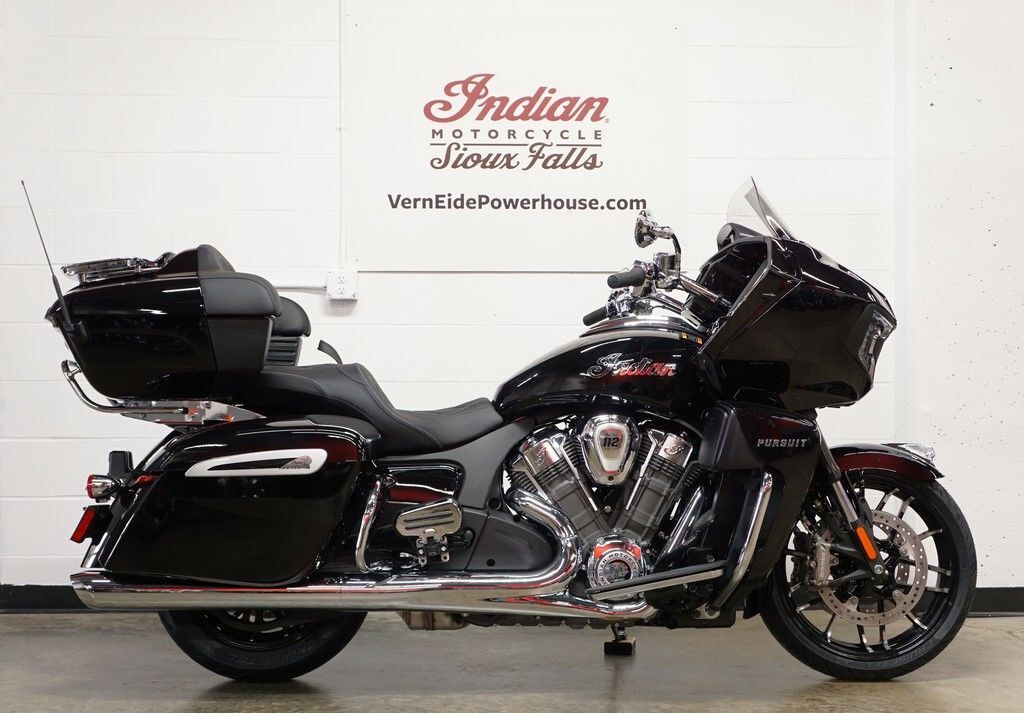2026 Indian Motorcycle® Pursuit® Limited 112 w/PowerBand Audio Black Metallic LIMITED in Sioux Falls, SD