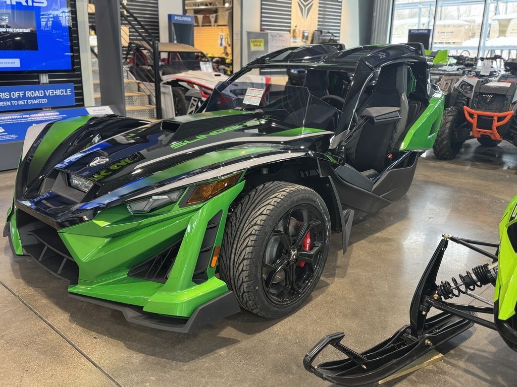 2026 Polaris Slingshot® Grand Touring Manual GRAND TOURING LE in Hampton Falls, NH