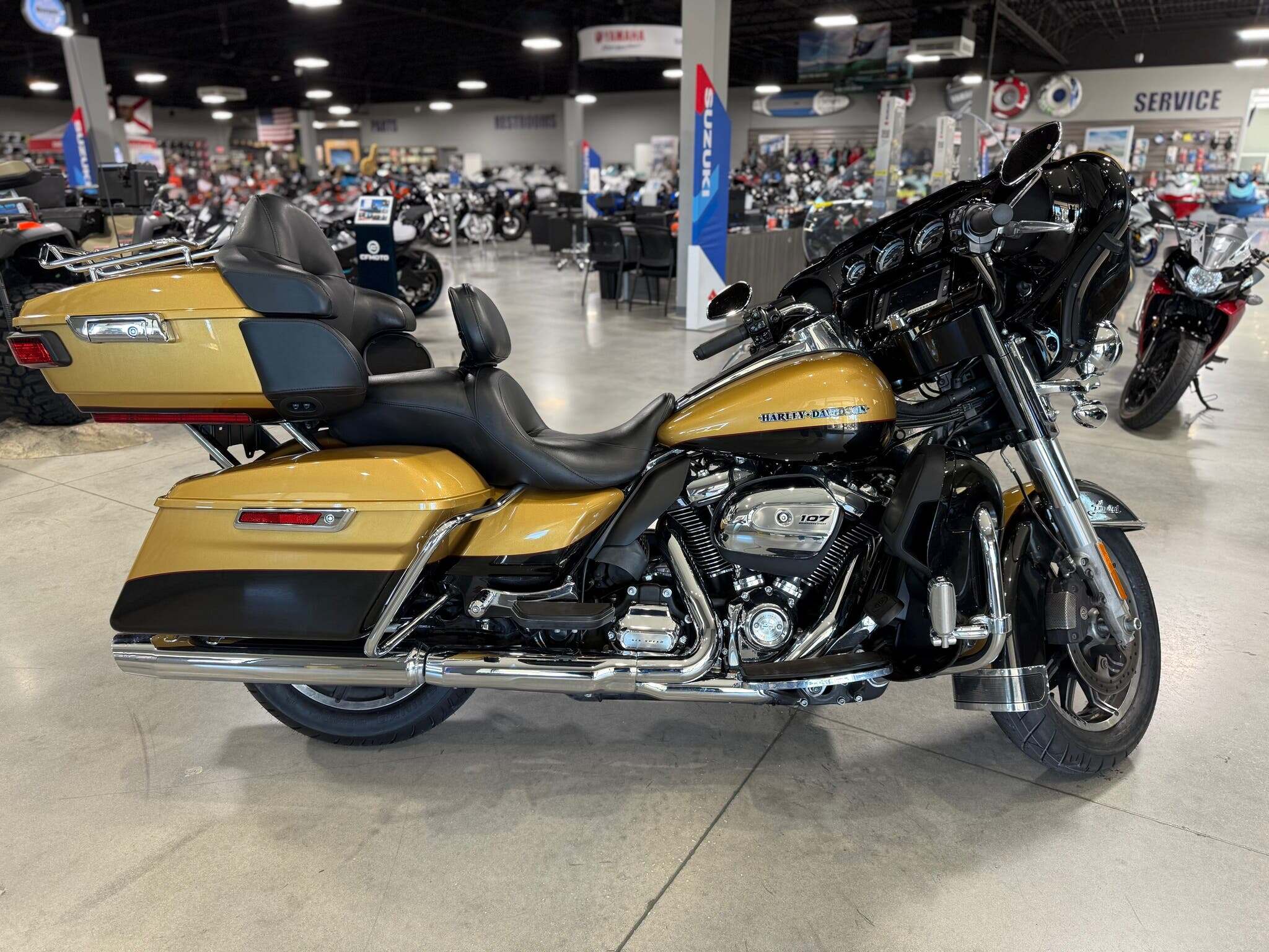 2017 Harley-Davidson Electra Glide Ultra Limited ULTRA LIMITED in Orange City, FL