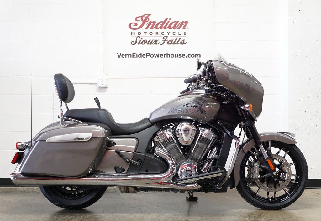 2025 Indian Motorcycle® Chieftain® PowerPlus Limited w/PowerBand Audio Heavy M LIMITED in Sioux Falls, SD