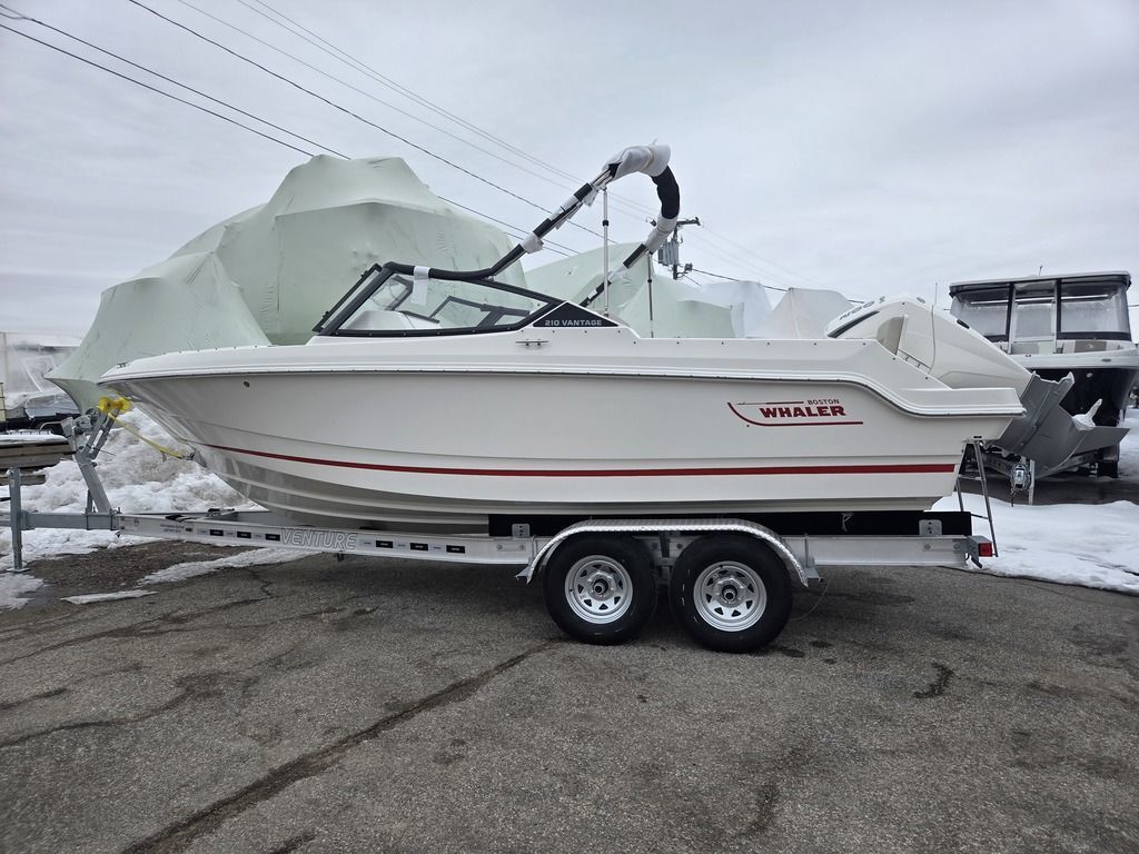 2026 Boston Whaler 210 Vantage 320 in rockport ME