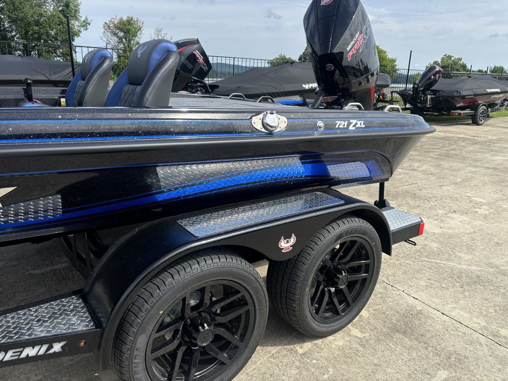 New 2027 Phoenix Bass Boats 721ZXL Pro Xp For Sale in Guntersville
