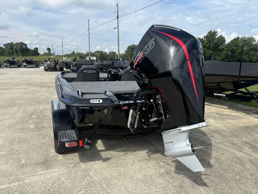 New 2027 Phoenix Bass Boats 721ZXL Pro Xp For Sale in Guntersville