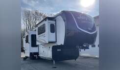 2026 Jayco Fifth Wheels North Point 382FLRB RV