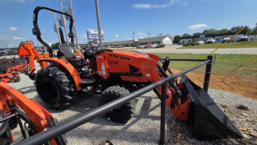 2026 Bad Boy Tractors Series 4035H Loader BBL400 in Batesville, AR
