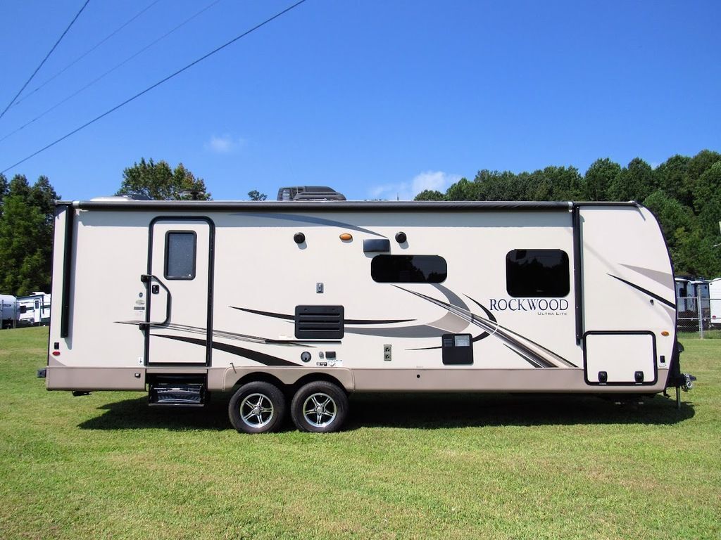 2018 Forest River Rockwood Ultra Lite 2606WS RV