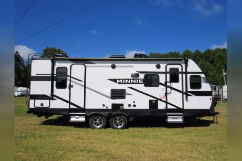 2023 Winnebago Minnie 2500FL in albemarle NC