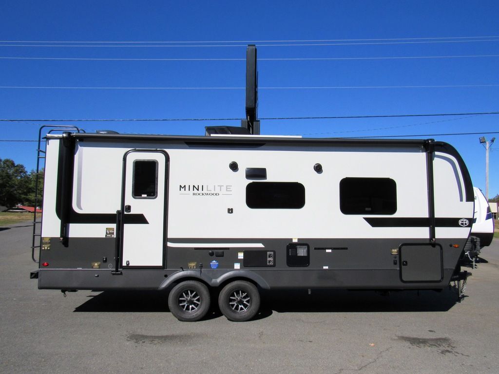 2026 Forest River Rockwood Mini Lite 2511S RV