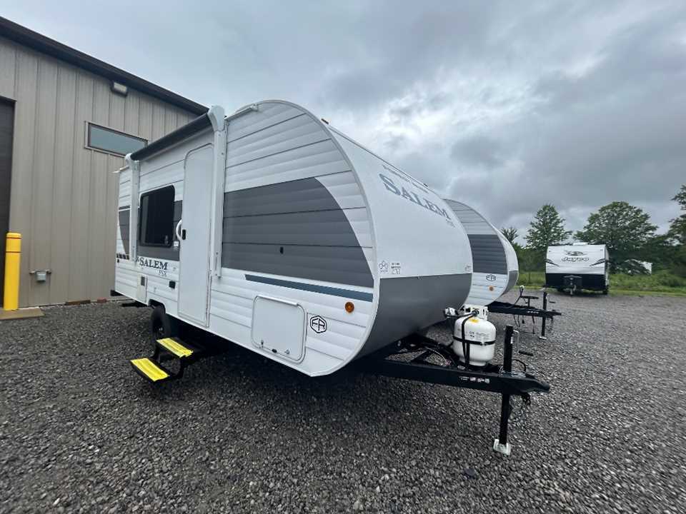 2026 Forest River Salem FSX Limited Edition Value 164FBLE in girard OH