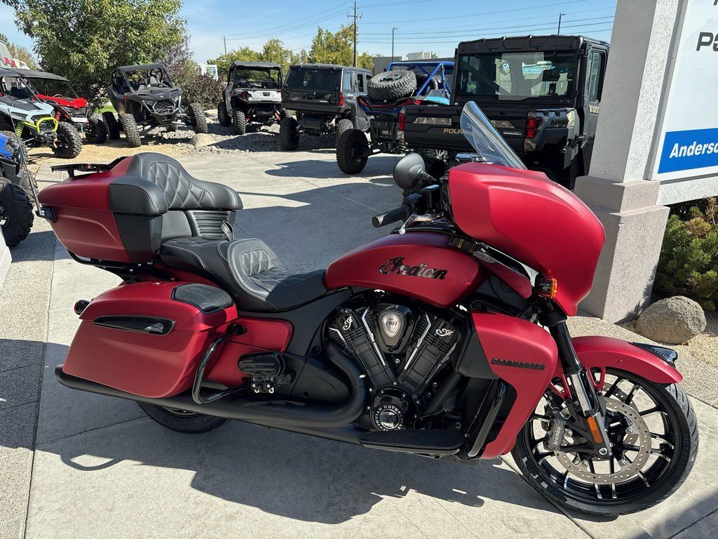 2025 Indian Motorcycle® Roadmaster® PowerPlus Dark Horse® w/PowerBand Sunset DARK HORSE in Reno, NV