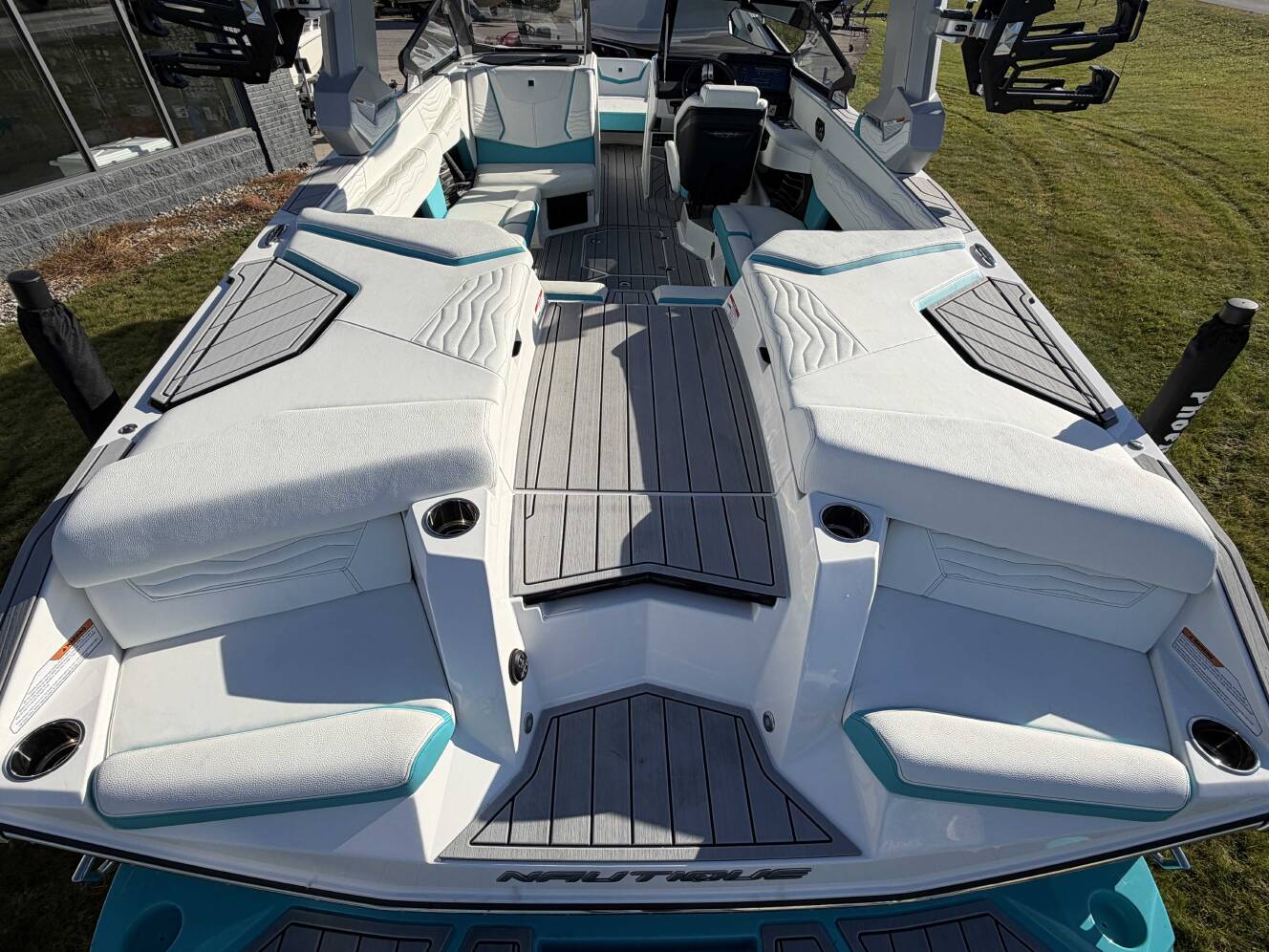A photo of this 2026 Nautique G23