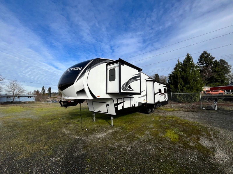 2023 Grand Design Reflection 341RDS RV