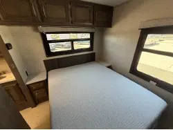 2022 Thor Odyssey Entegra 31F