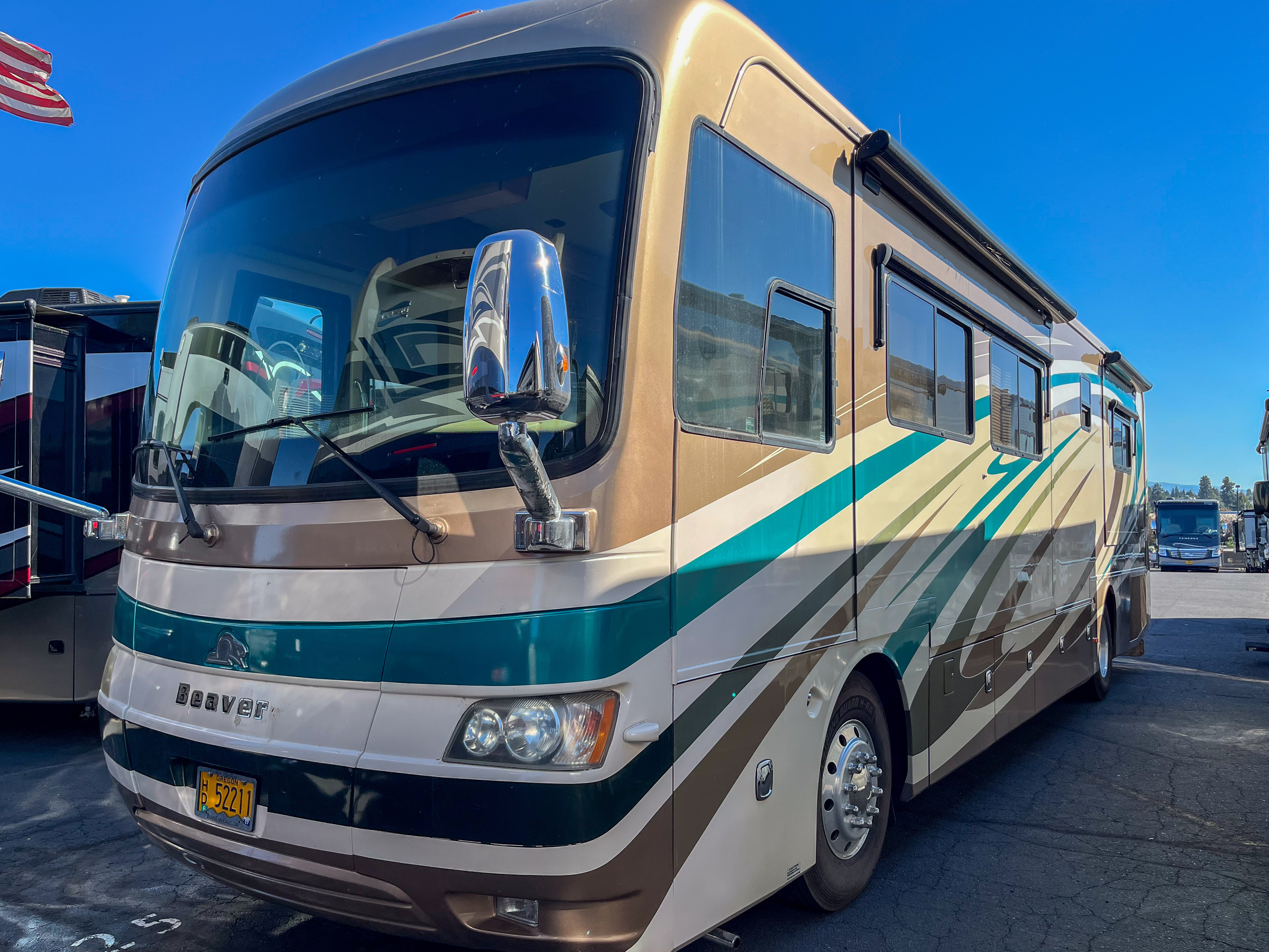 2009 Beaver Motorhome Contessa Naples in bend OR
