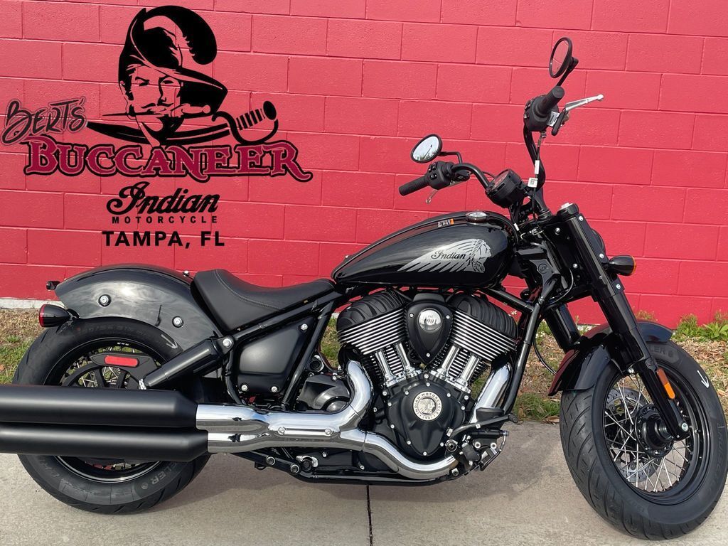 2026 Indian Motorcycle® Chief® Bobber Black Metallic BASE in Tampa, FL