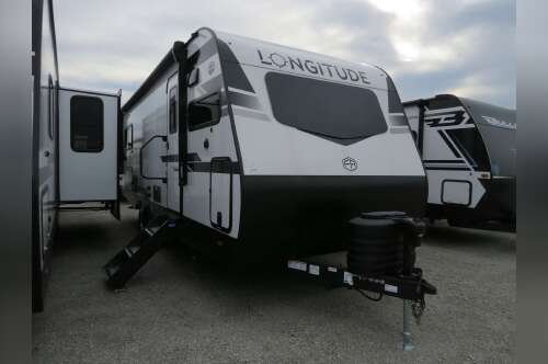 2026 East To West LONGITUDE 230FK in wilmington OH