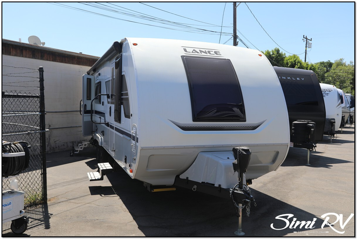 2022 Lance Travel Trailer 2285 in moorpark CA
