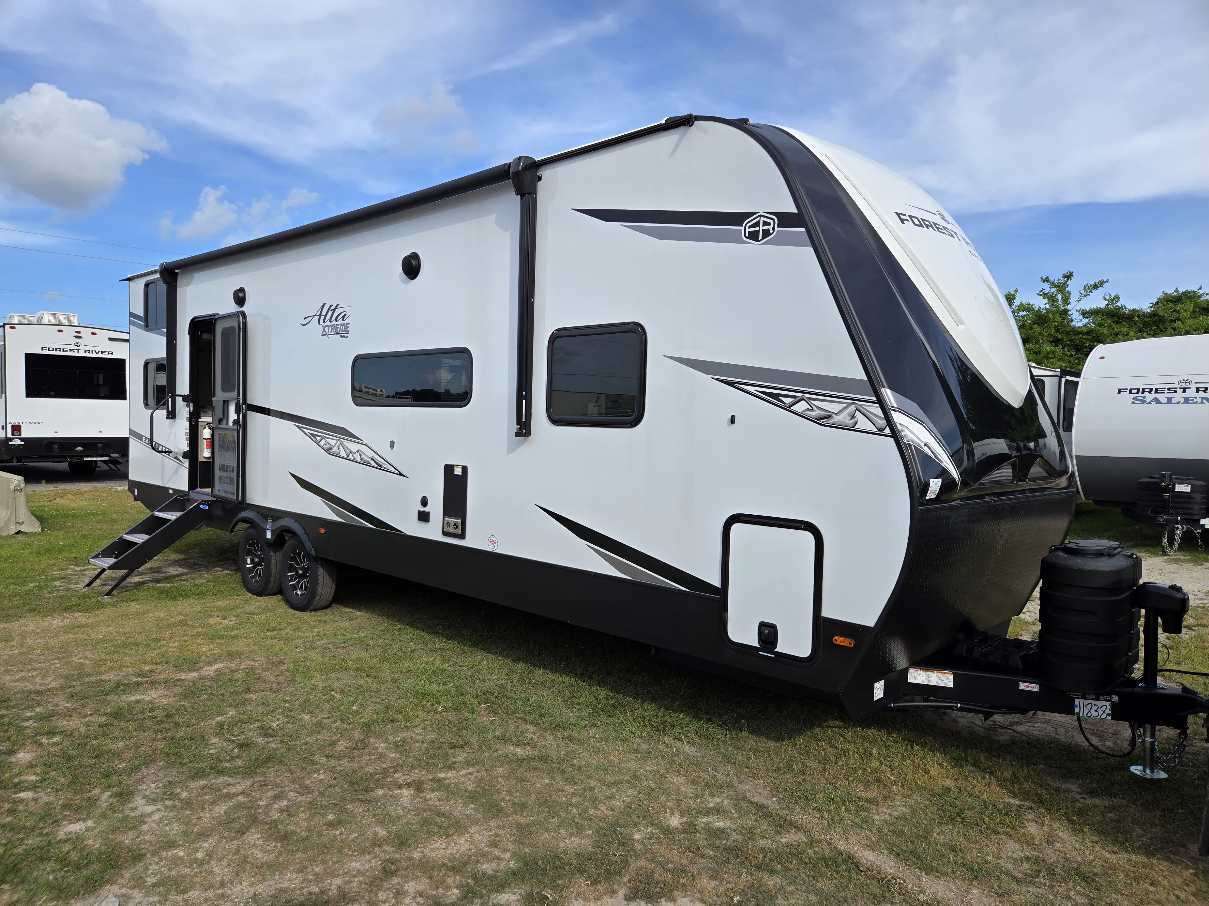 2025 East To West Alta 3100KXT RV