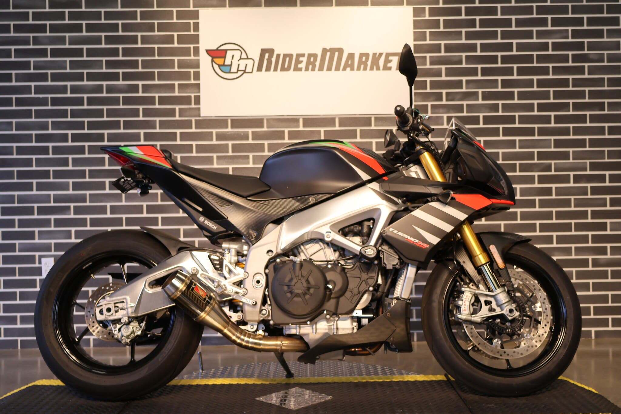 2020 Aprilia Tuono V4 1100 1100 in Ormond Beach, FL