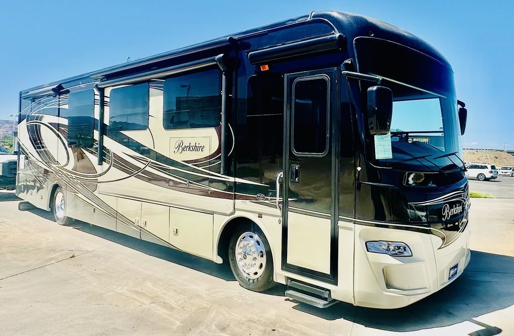 2015 Forest River, Inc. Berkshire XL Cummins ISB-XT 360HP Engine 40QL in grand junction CO