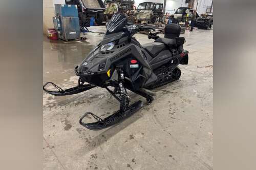 2024 Polaris® ProStar S4 Indy Adventure 137 Gloss Black PROSTAR S4 ADVENTURE 137 in watkins MN