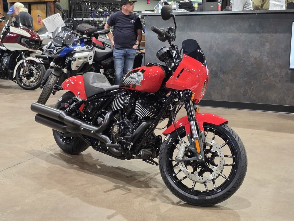 2026 Indian Motorcycle® Sport Chief Indy Red BASE in Columbus, GA