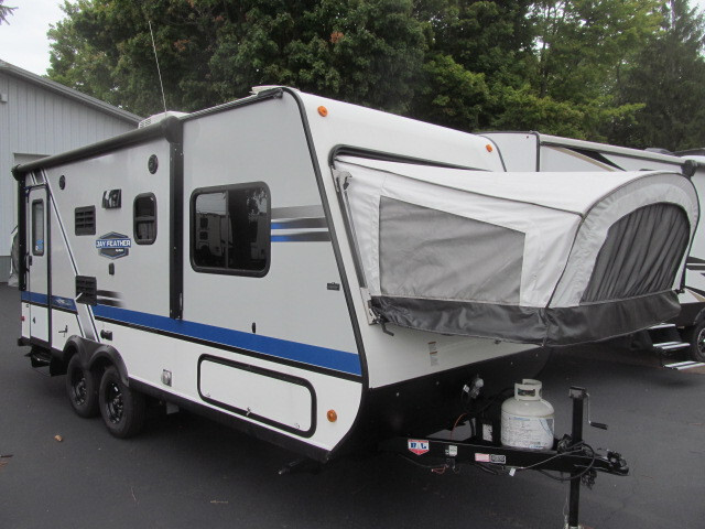 2018 Jayco Jayfeather 19XUD Hybrid in hamburg NY