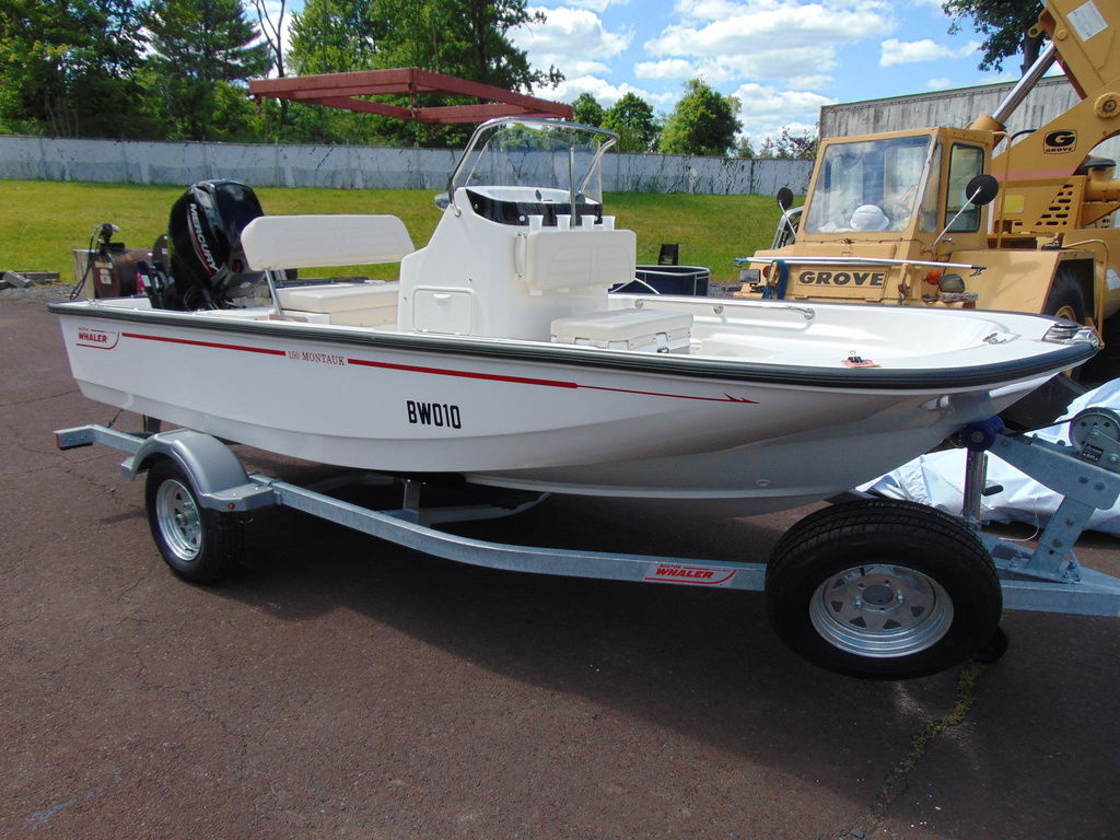 2026 Boston Whaler 150 Montauk in quakertown PA