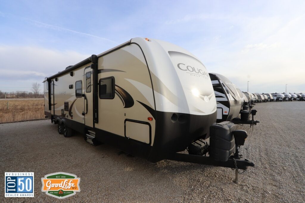 2019 Keystone Cougar Half-Ton Series 32RDB in bevington IA