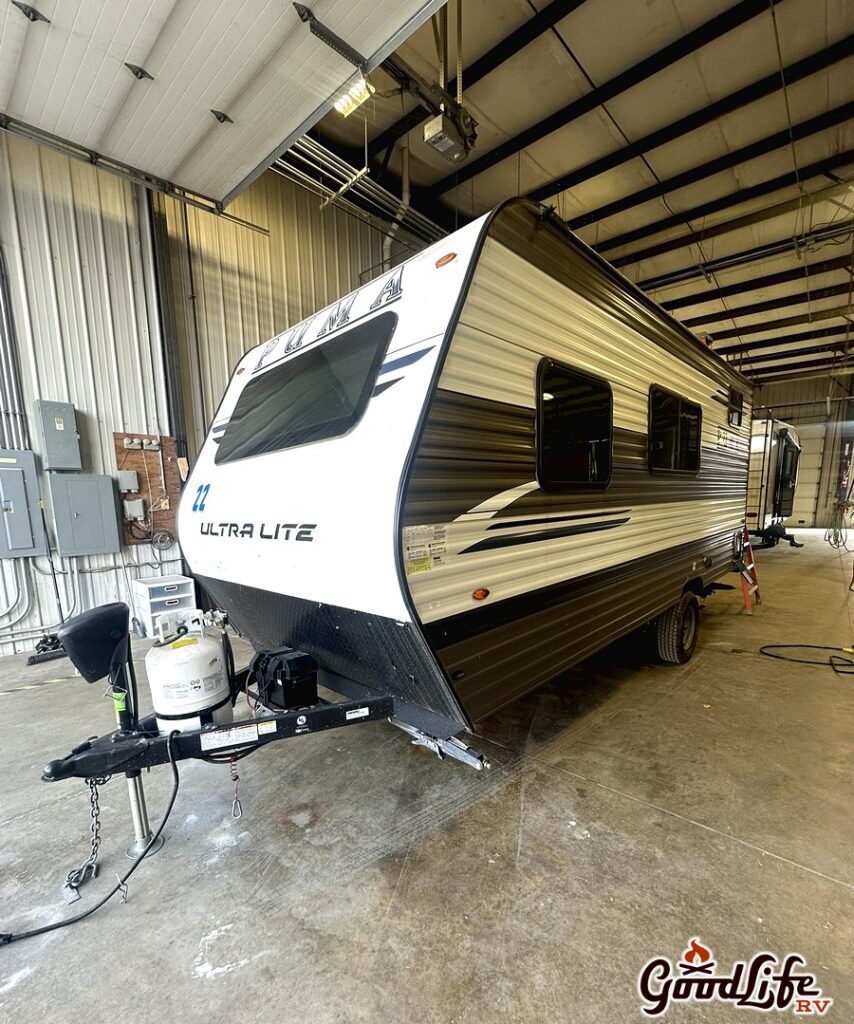 2022 Forest River Palomino Puma UL 16BHX in webster city IA