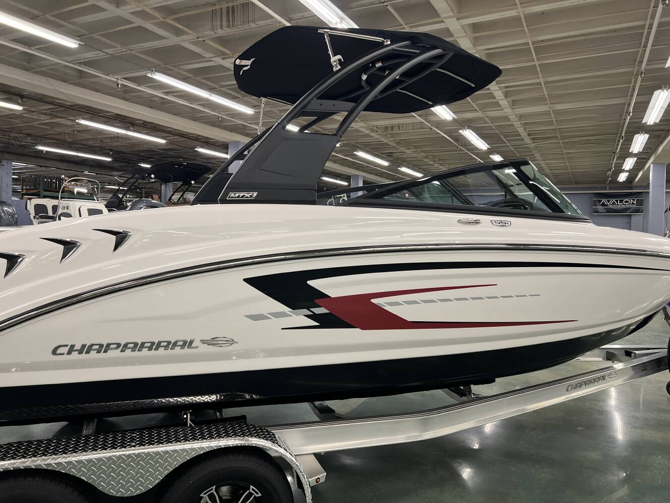 A photo of this 2026 Chaparral 23 SSI OB