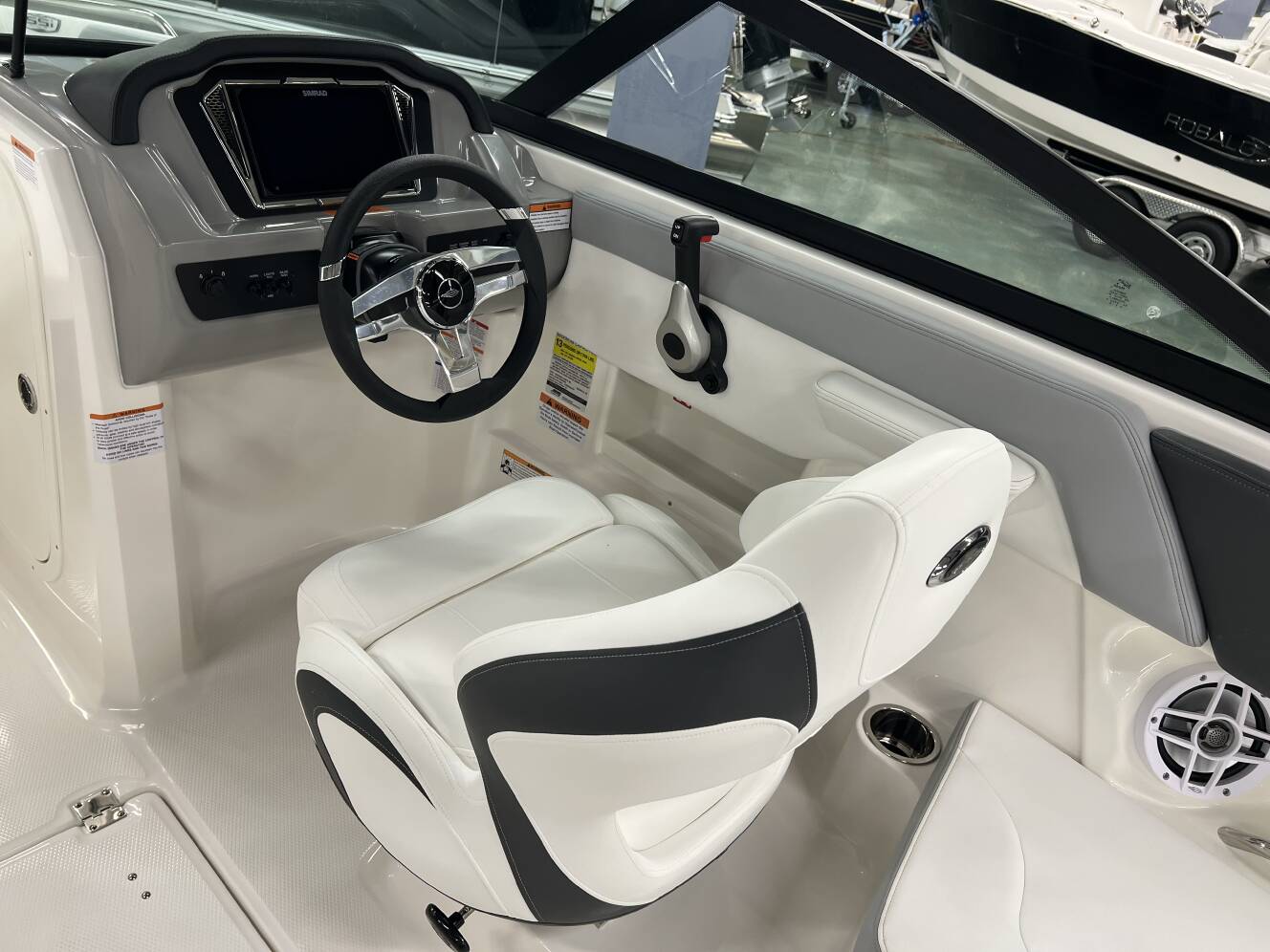A photo of this 2026 Chaparral 23 SSI OB