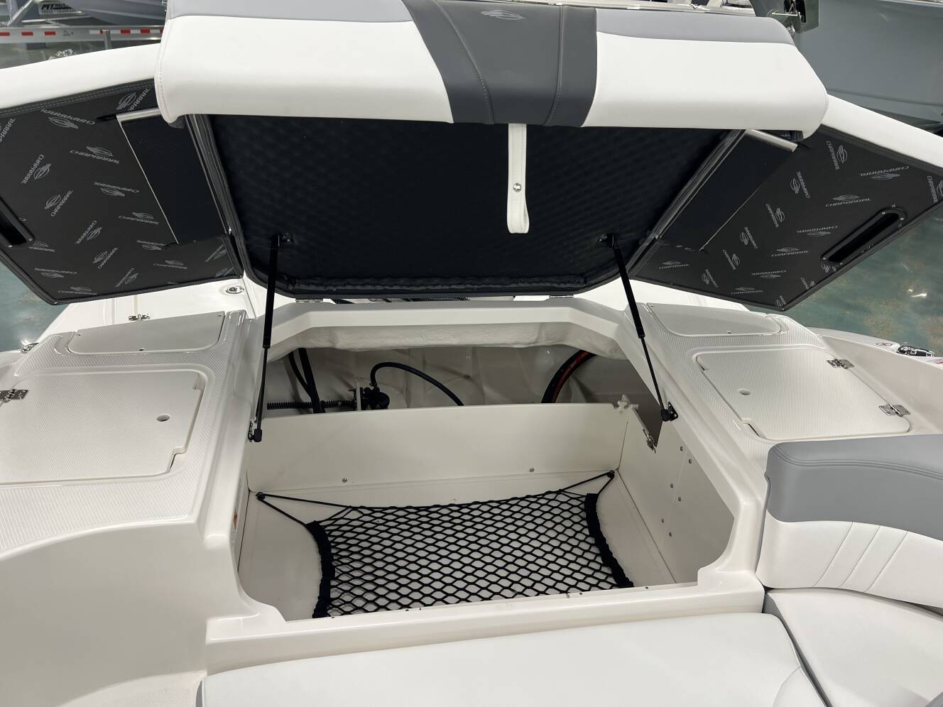 A photo of this 2026 Chaparral 23 SSI OB