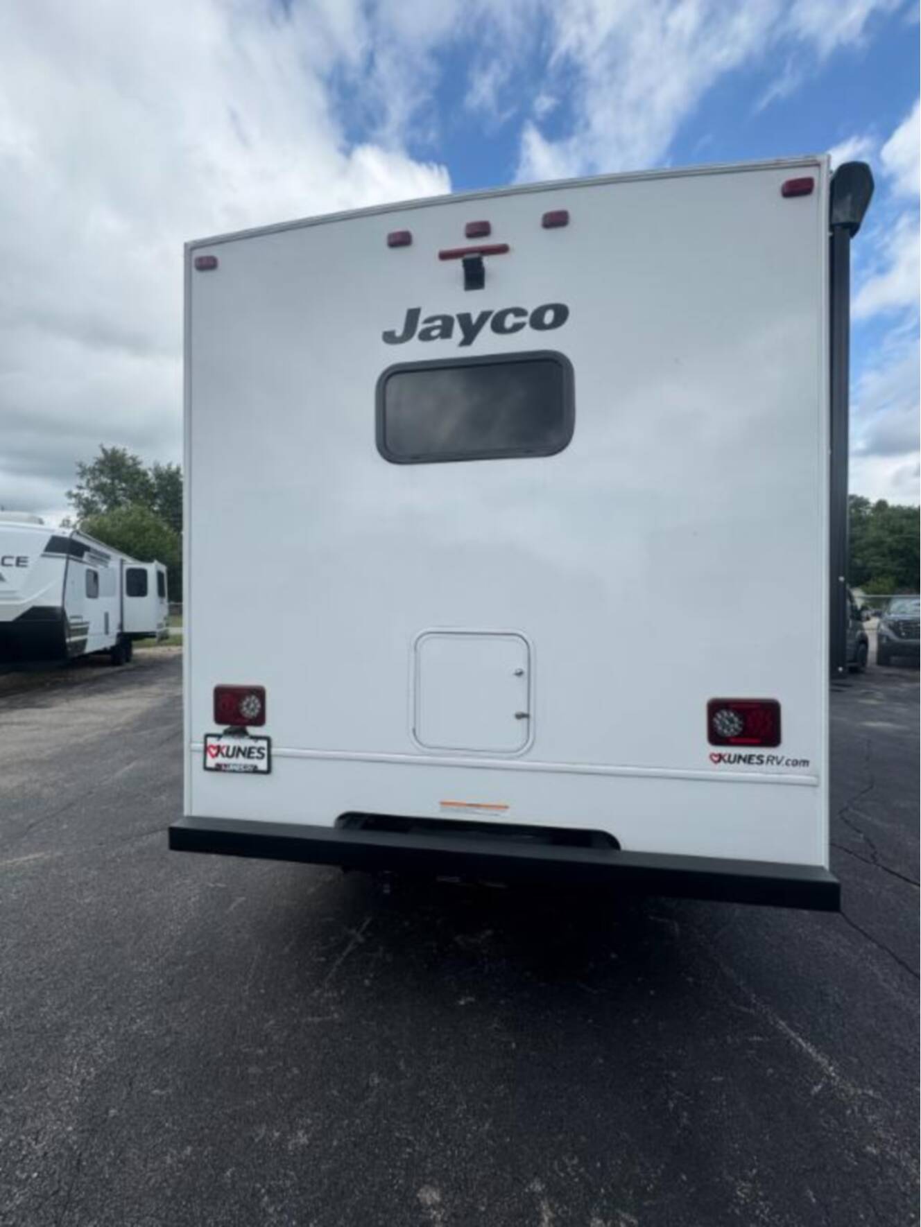 A photo of this 2026 Jayco Redhawk SE 20LF