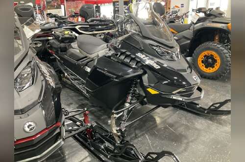 2026 Ski-Doo Renegade® Adrenaline® with Enduro Package 850 E-TEC in johnstown PA