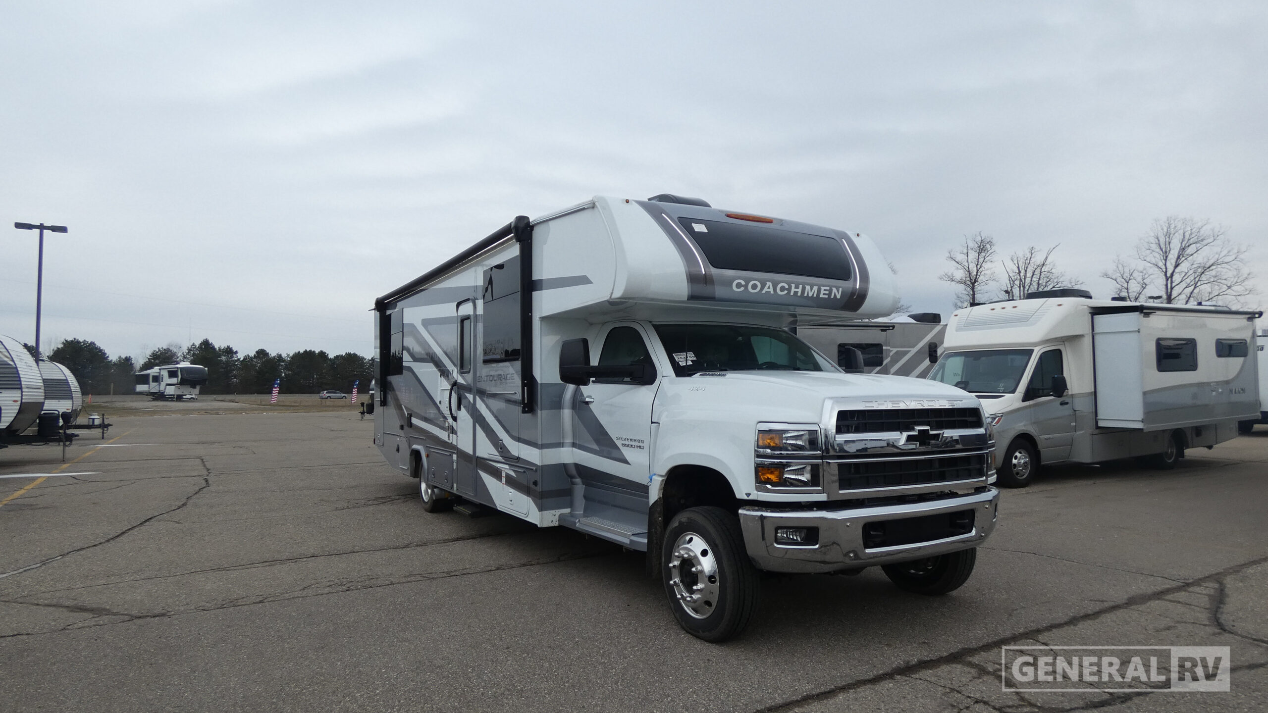 2026 Coachmen ENTOURAGE 320LV Super C RV
