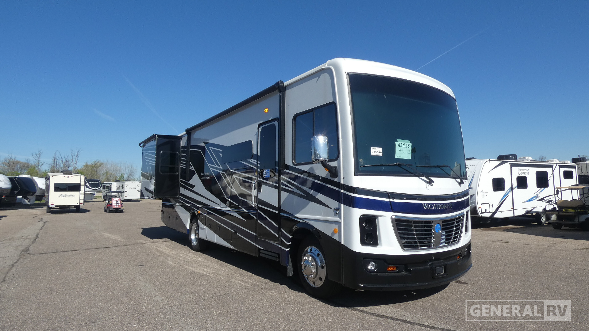 2026 Holiday Rambler VACATIONER 33C in birch run MI