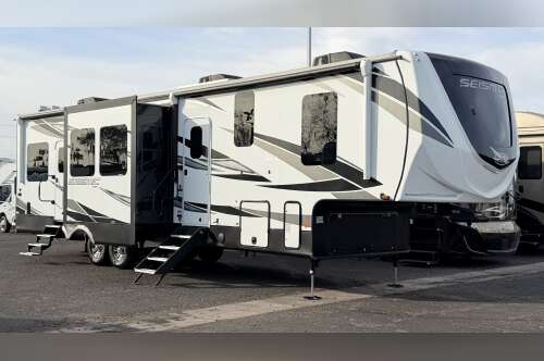 2021 Jayco SEISMIC 3512 in mesa AZ