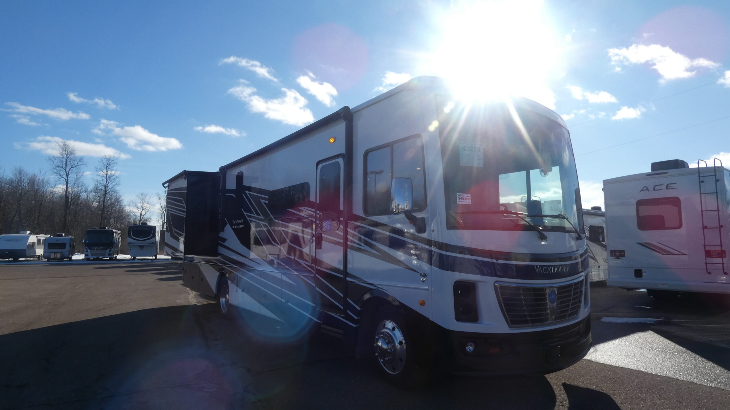 2026 Holiday Rambler VACATIONER 35K in clarkston MI