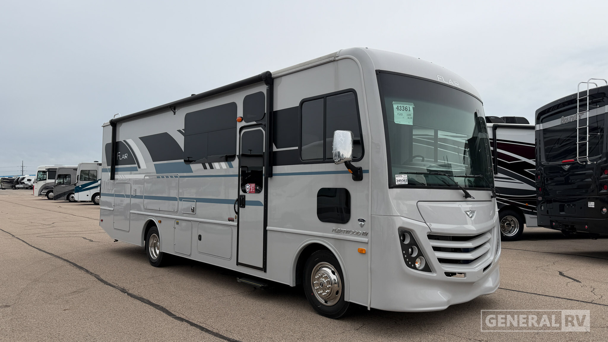 2026 Fleetwood FLAIR 29M in huntley IL