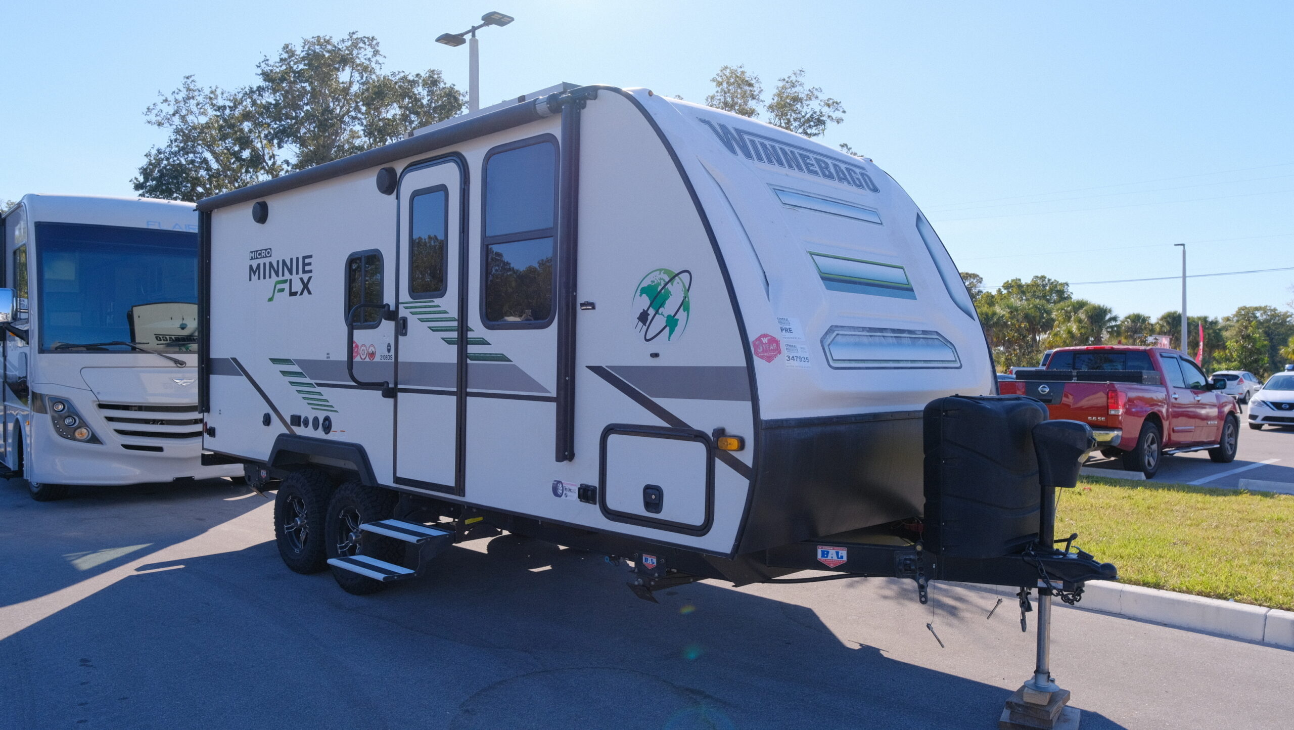 2022 Winnebago MICRO MINNIE FLX 2108DS in fort pierce FL