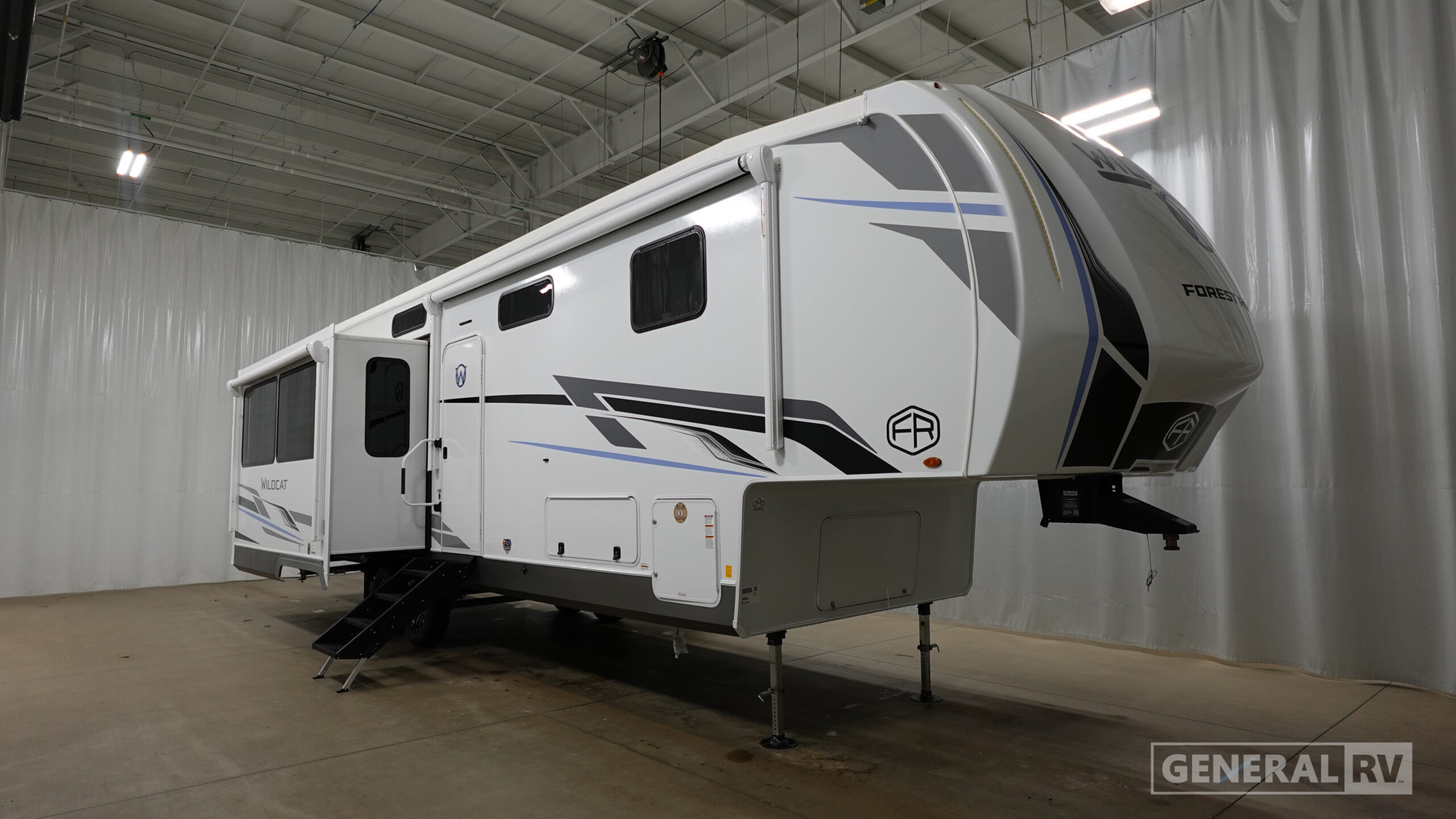 2026 Forest River WILDCAT 33CHEF RV