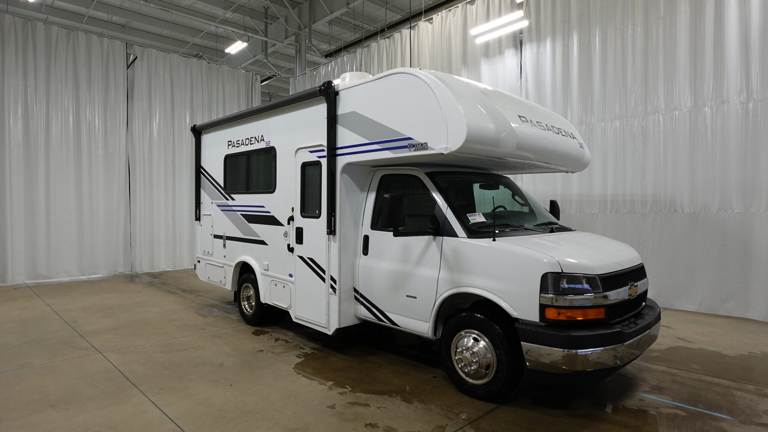 2026 Thor Motor Coach PASADENA SE SX19 Chevy in dover FL