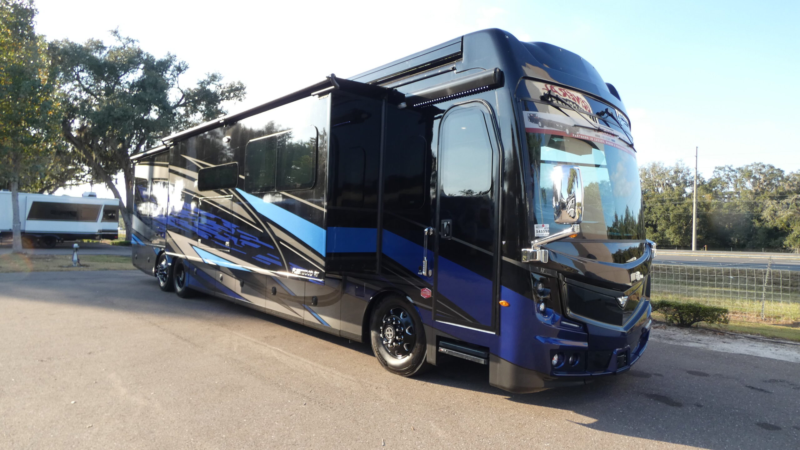 2026 Fleetwood DISCOVERY LXE 44B in ocala FL