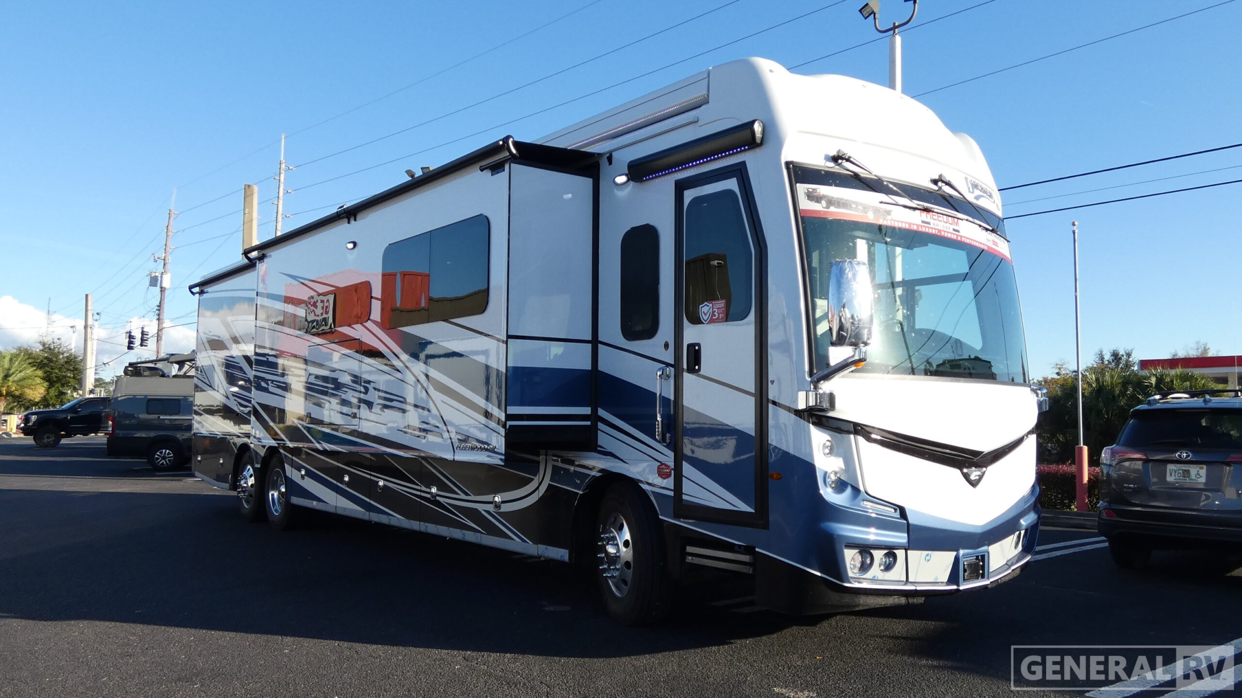 2026 Fleetwood DISCOVERY LXE 44B in orange park FL