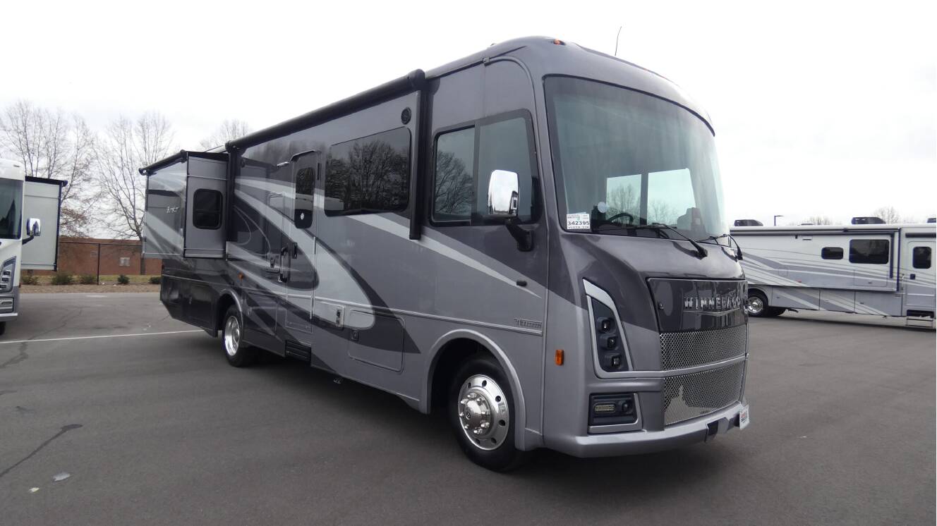 A photo of this 2025 Winnebago SUNSTAR 33K