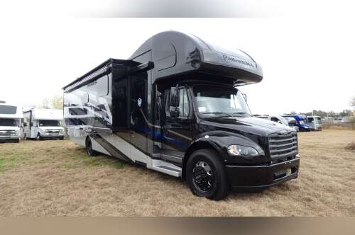 2026 Thor Motor Coach PASADENA 38DX in dover FL